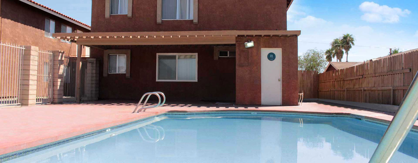 This image shows the White Sands Apartments swimming pool